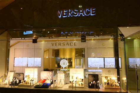 Wholesale versace .